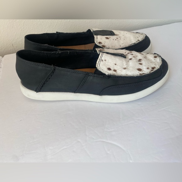 Yellow Box Oleviah - Picture 2 of 9